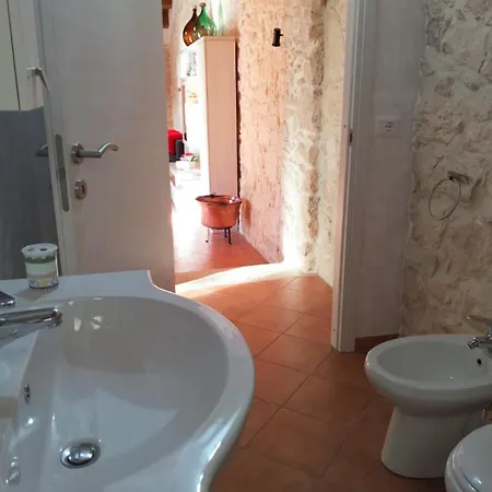 Semesterbostad Pietra Bianca *