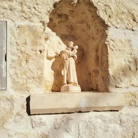 Dom wakacyjny Pietra Bianca *